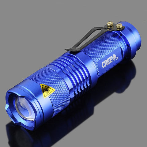 Mini CREE Q5 - Zoomable - 2000 Lumen - LED Flashlight